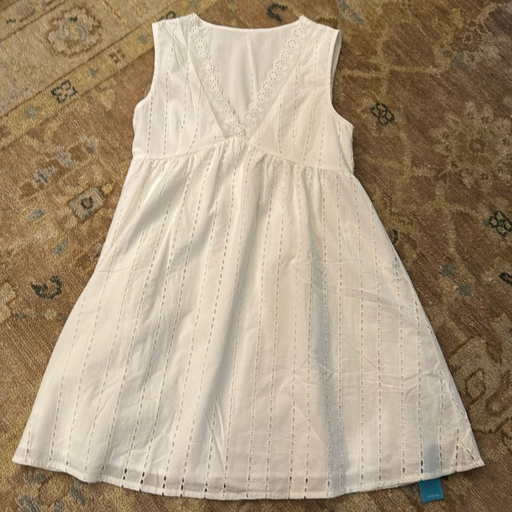 Cupshe white eyelet dress size Large “live life on the beach” new!



207